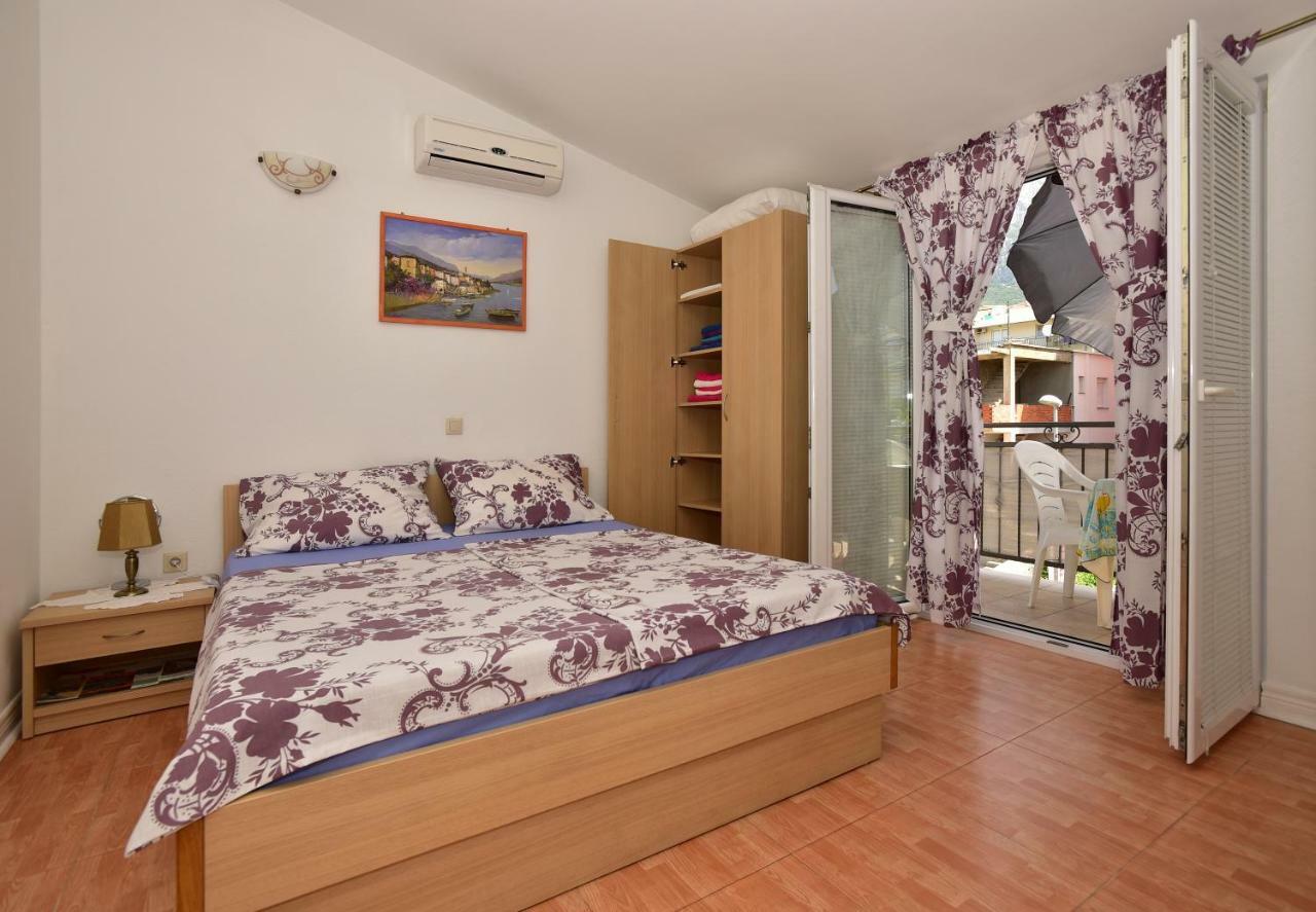 Studio Apartments Antonio Makarská Exteriér fotografie
