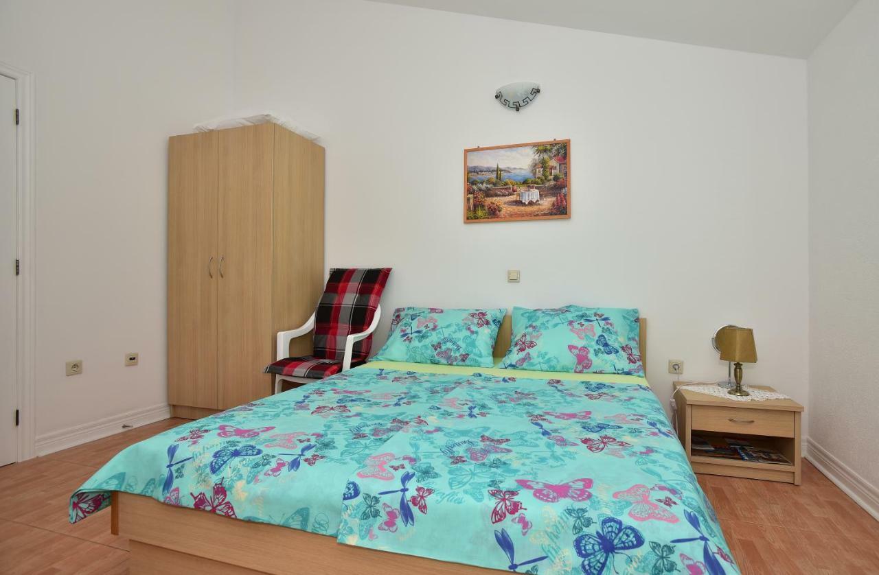 Studio Apartments Antonio Makarská Exteriér fotografie