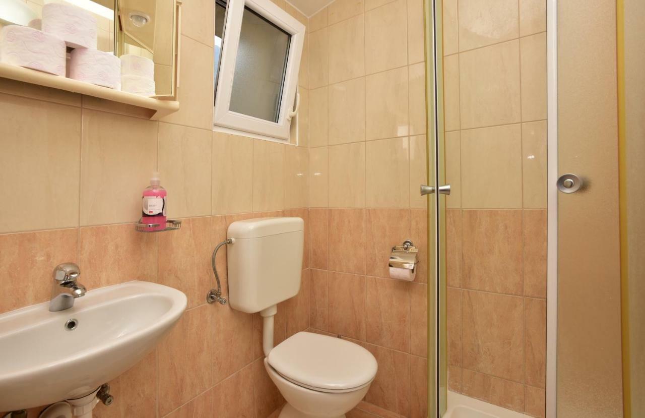 Studio Apartments Antonio Makarská Exteriér fotografie